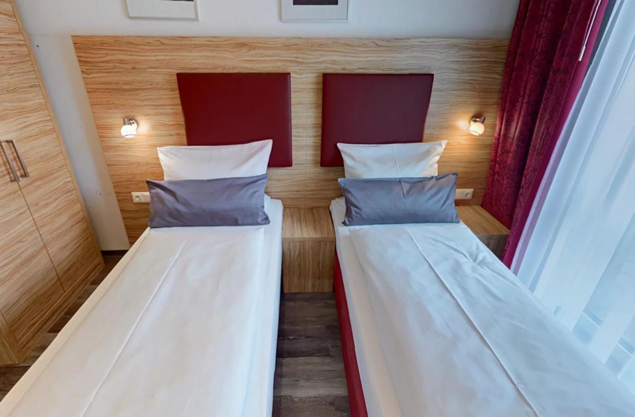 Smartmotel Emden - By Quartier96 Gmbh Buitenkant foto